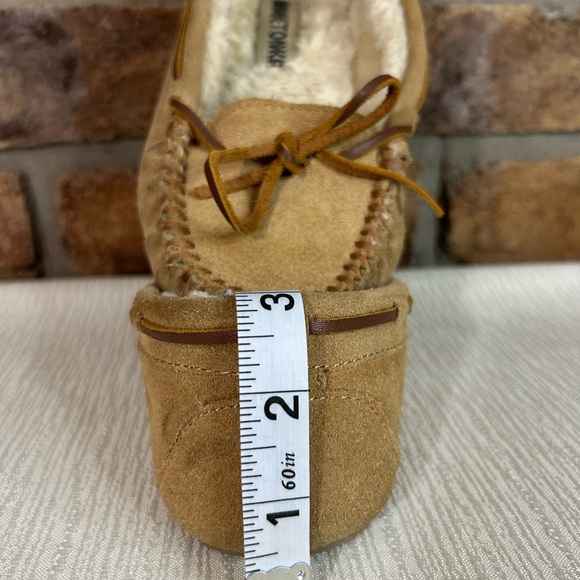 MINNETONKA “Allie” Tan Moccasin Shoes - Picture 9 of 9